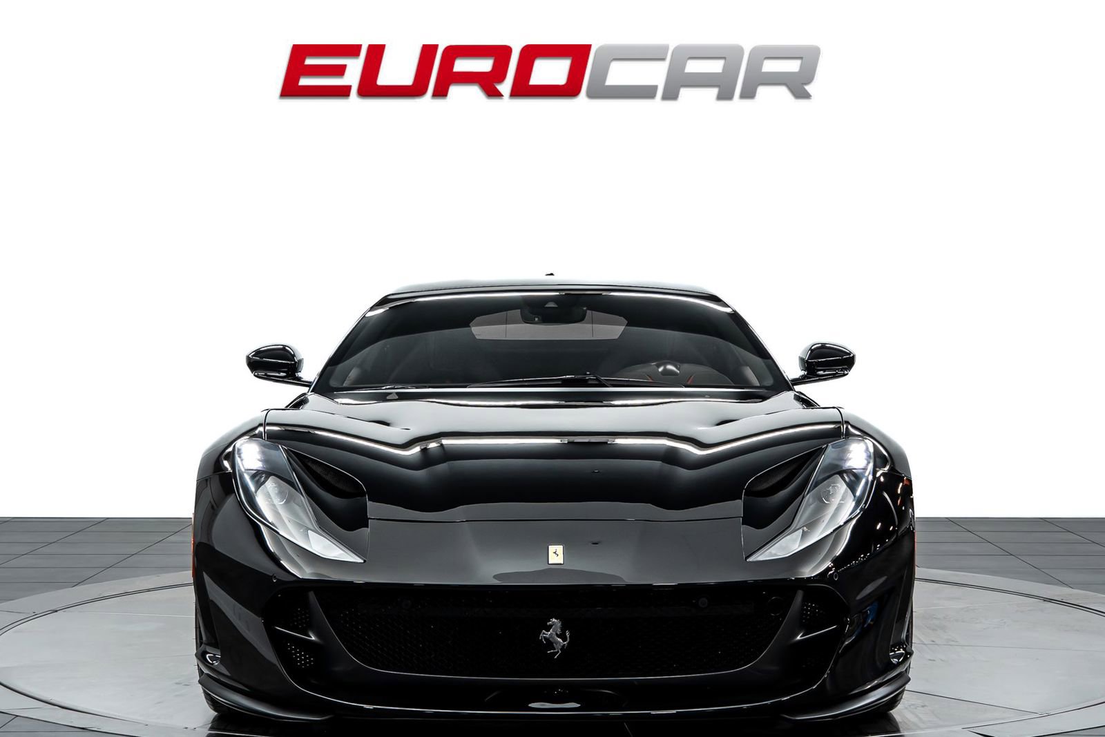Used 2020 Ferrari 812 Superfast RWD image 8