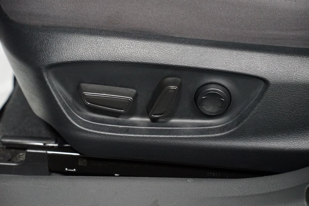 Used 2024 Toyota Camry LE FWD image 30