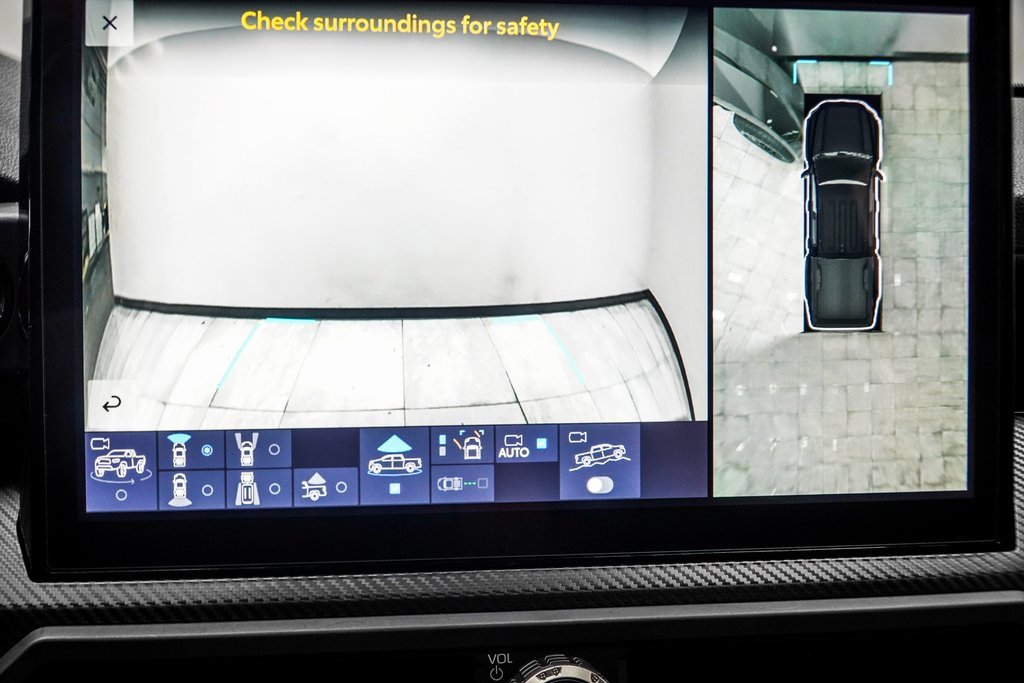 Used 2025 Toyota Tacoma TRD Pro image 26