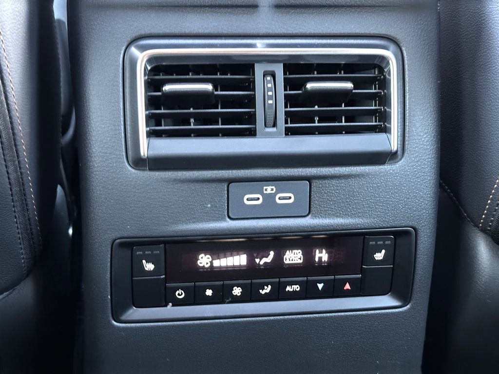 New 2026 MAZDA CX-90 Plug-In Hybrid w/ Preferred image 22