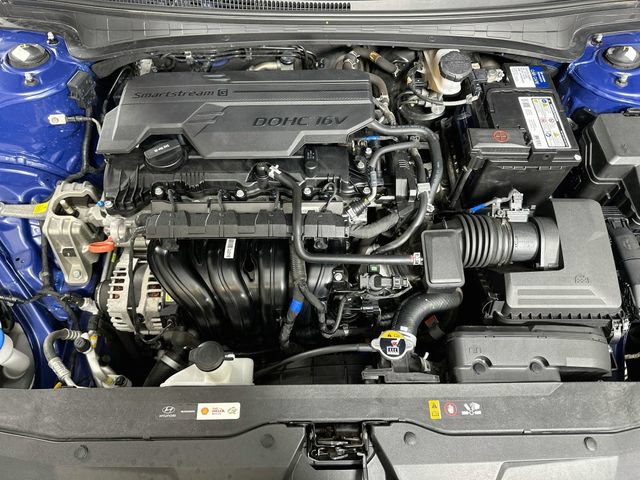 Used 2023 Hyundai Elantra Limited FWD image 22