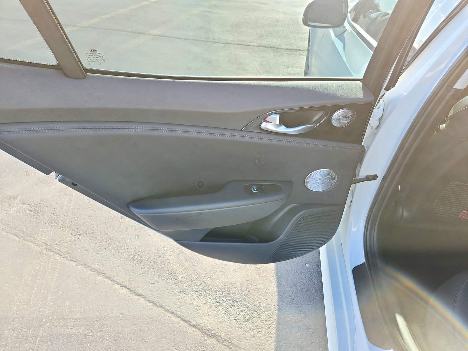 Used 2018 Kia Stinger Premium image 23