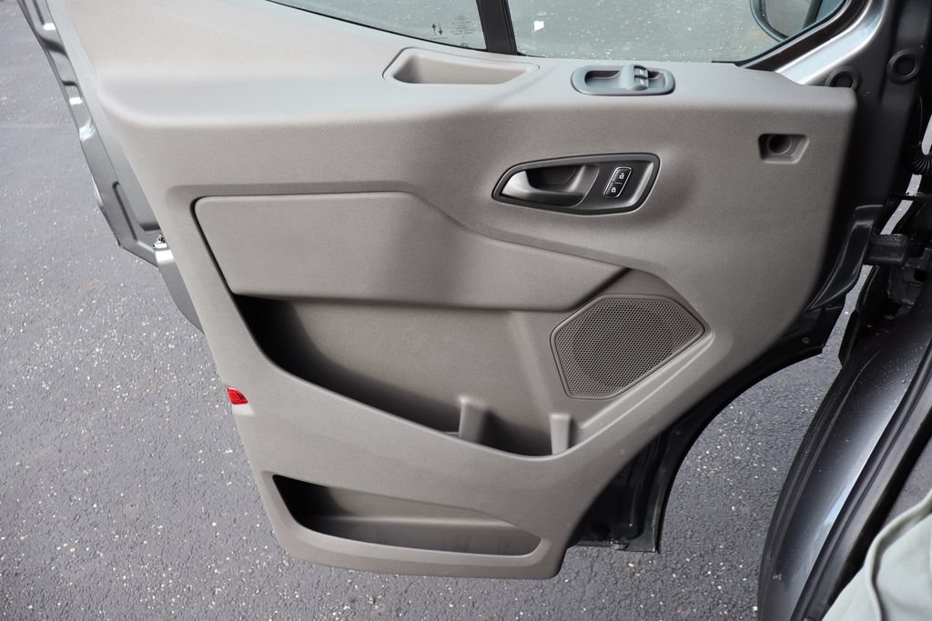 New 2026 Ford Transit 150 Low Roof RWD image 23