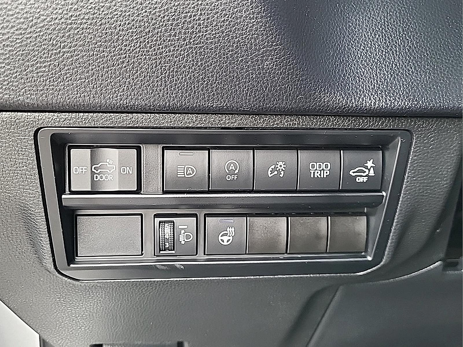 Used 2023 Toyota Tundra SR5 w/ SR5 Premium Package AWD/4WD image 21
