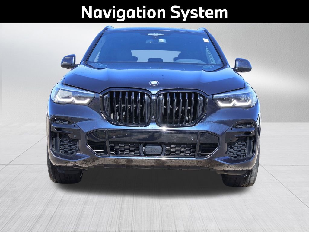 Used 2023 BMW X5 xDrive40i w/ M Sport Package image 3