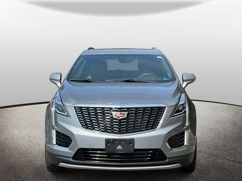Used 2023 Cadillac XT5 Premium Luxury w/ Technology Package AWD/4WD image 6