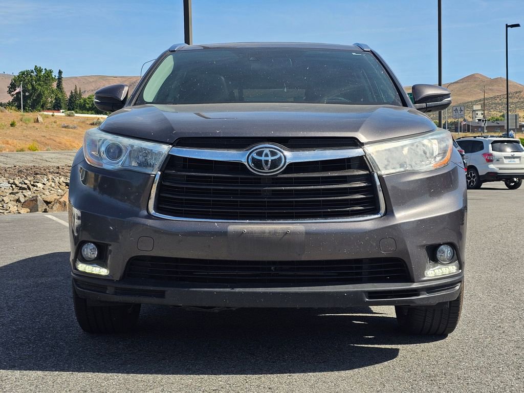 Used 2016 Toyota Highlander Limited Platinum AWD/4WD image 8