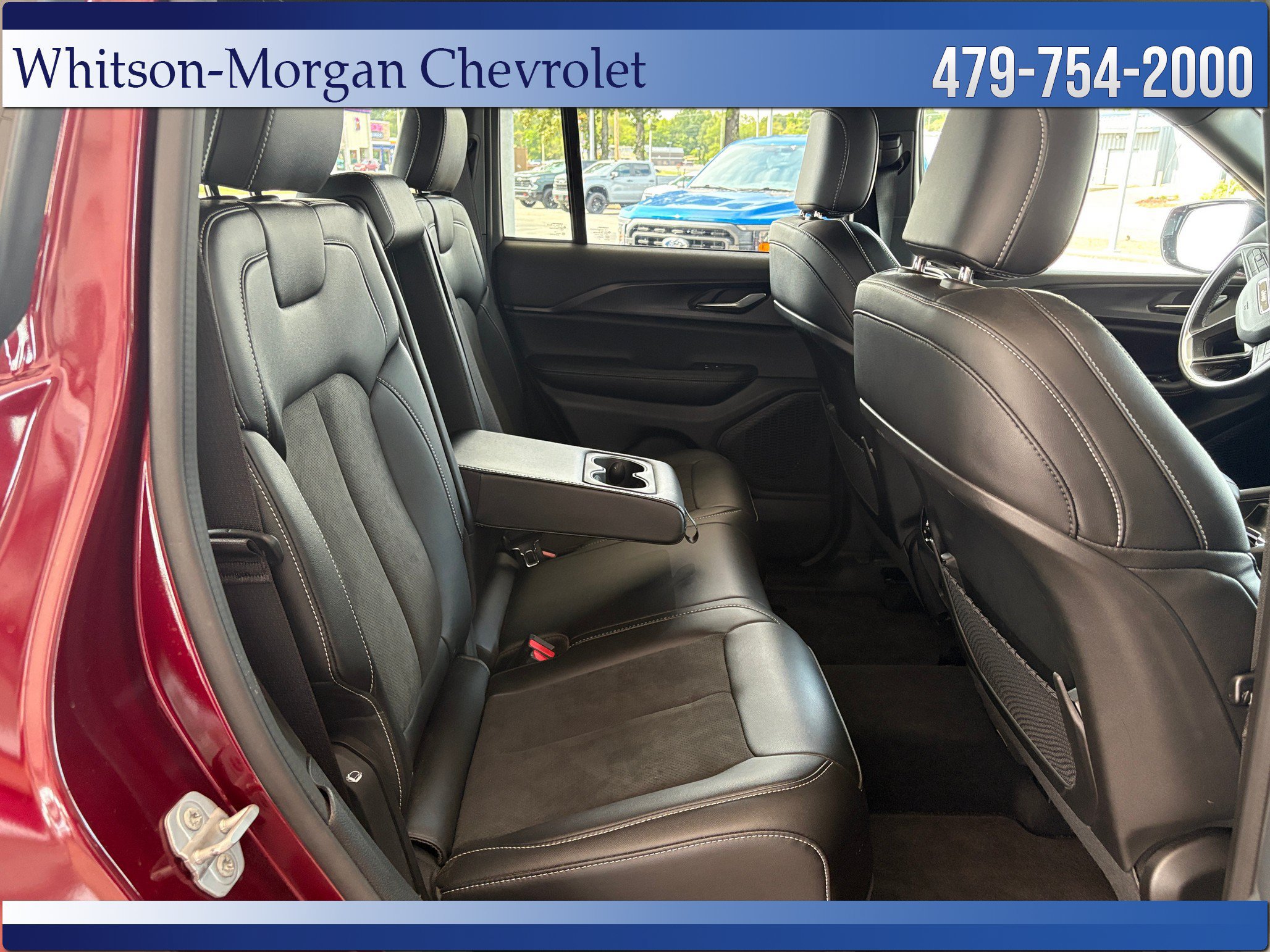 Used 2025 Jeep Grand Cherokee Altitude AWD/4WD image 36