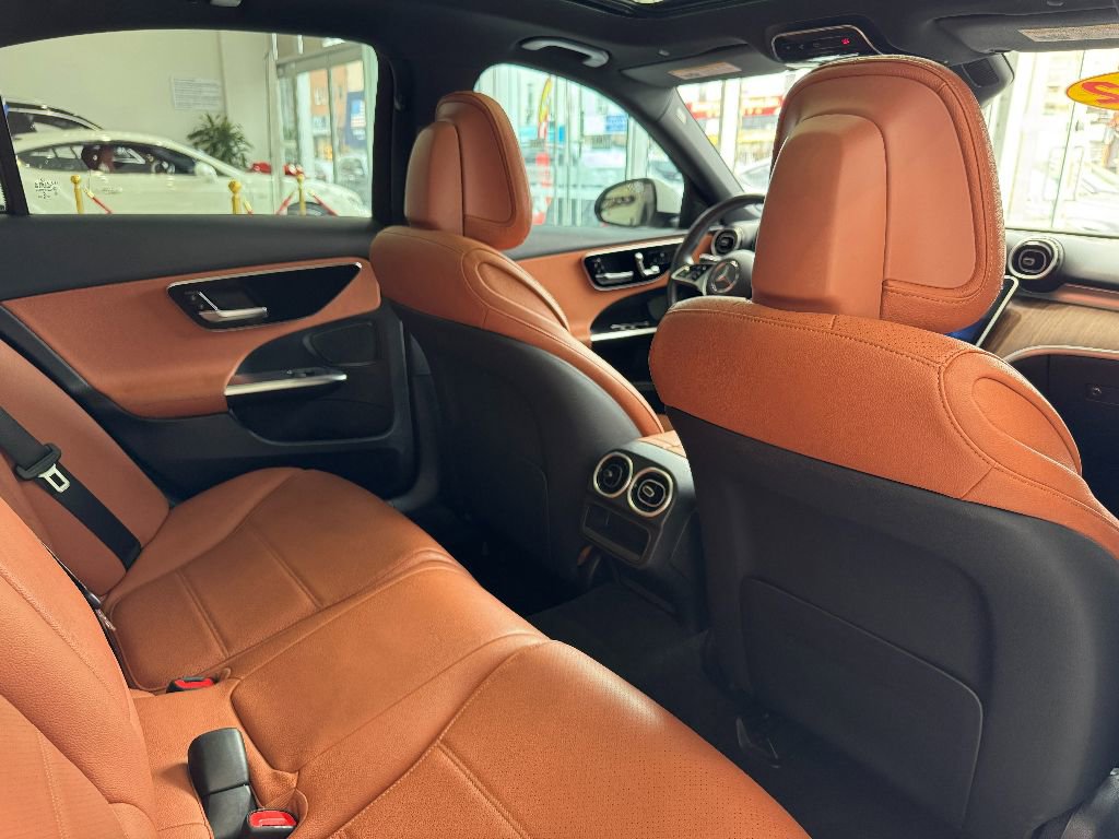 Used 2022 Mercedes-Benz C 300 4MATIC Sedan image 27