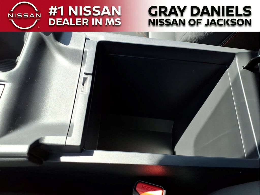 New 2026 Nissan Sentra SR w/ SR Premium Package FWD image 20