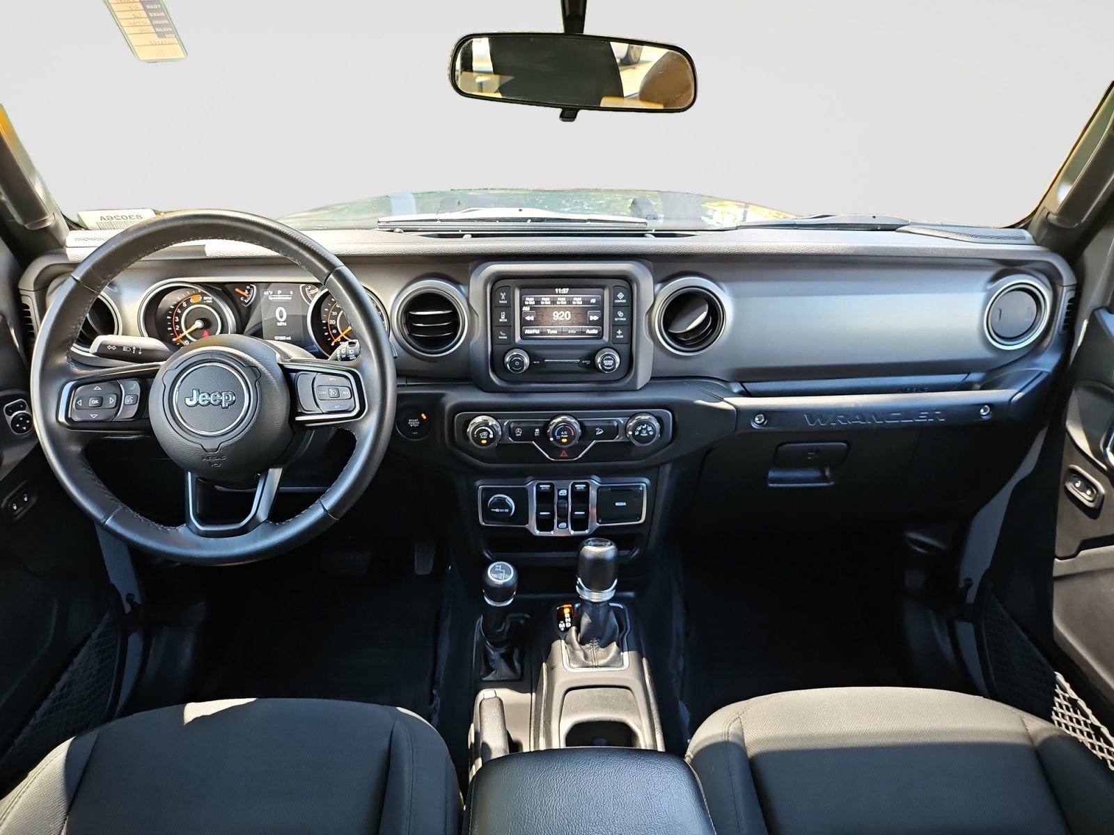 Used 2018 Jeep Wrangler Unlimited Sport S AWD/4WD image 14