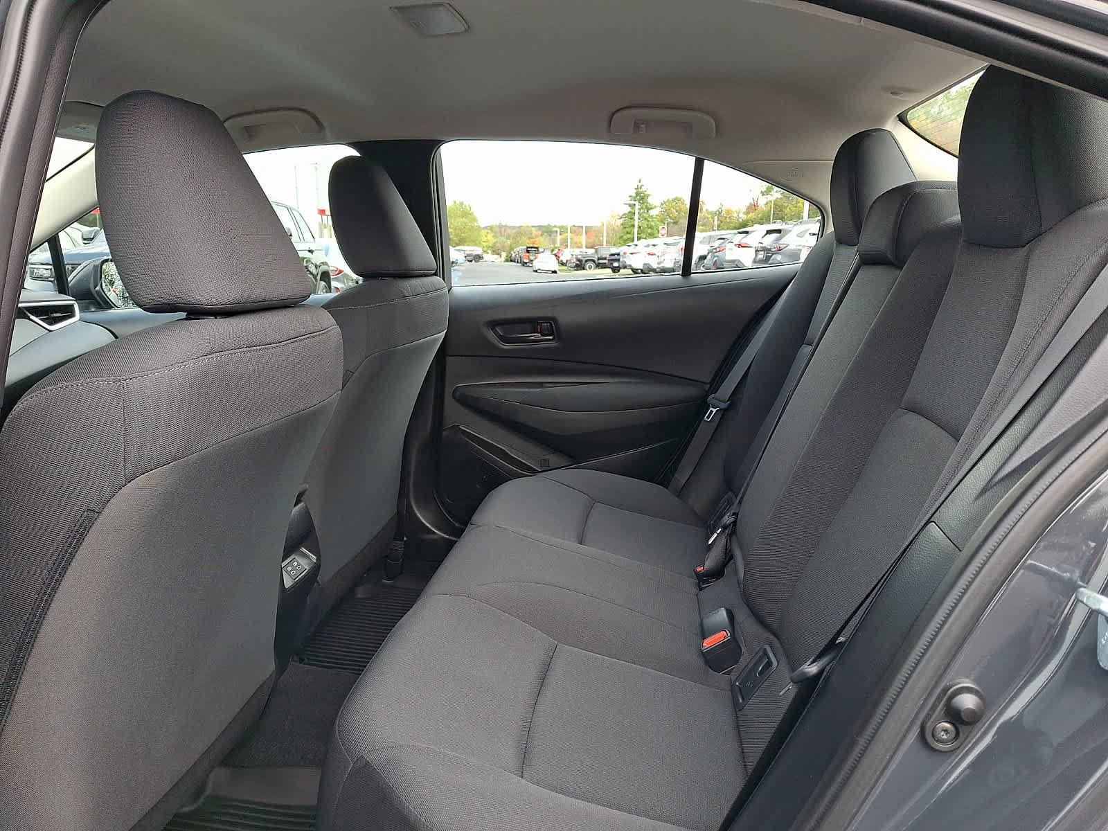 Used 2024 Toyota Corolla LE FWD image 12