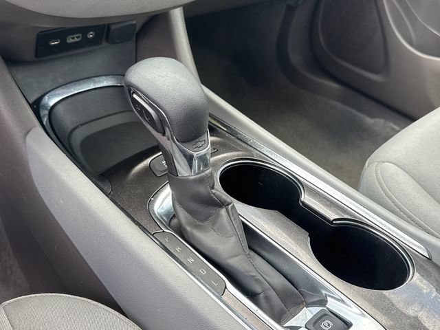 Used 2025 Chevrolet Malibu LT FWD image 16