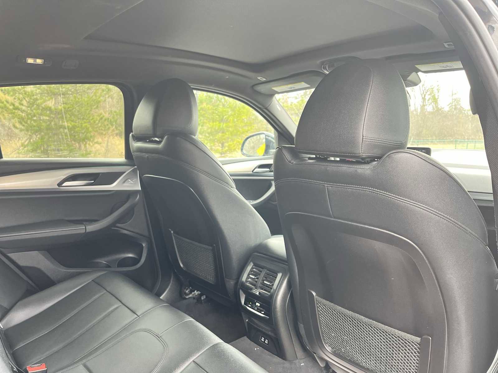 Used 2020 BMW X4 xDrive30i w/ Convenience Package image 32