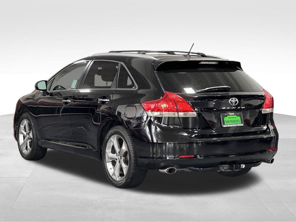 Used 2010 Toyota Venza AWD image 3