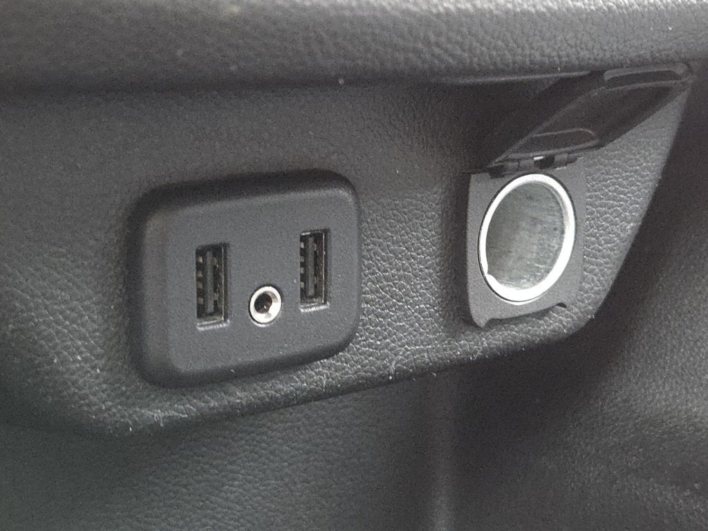 Used 2018 Chevrolet Traverse LT image 14