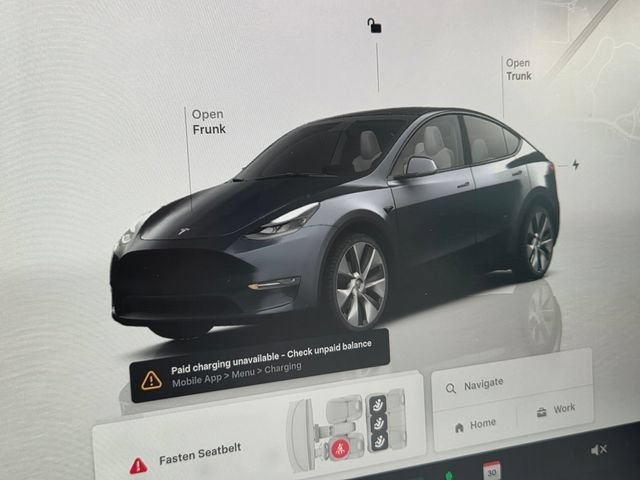 Used 2023 Tesla Model Y Long Range AWD/4WD image 18