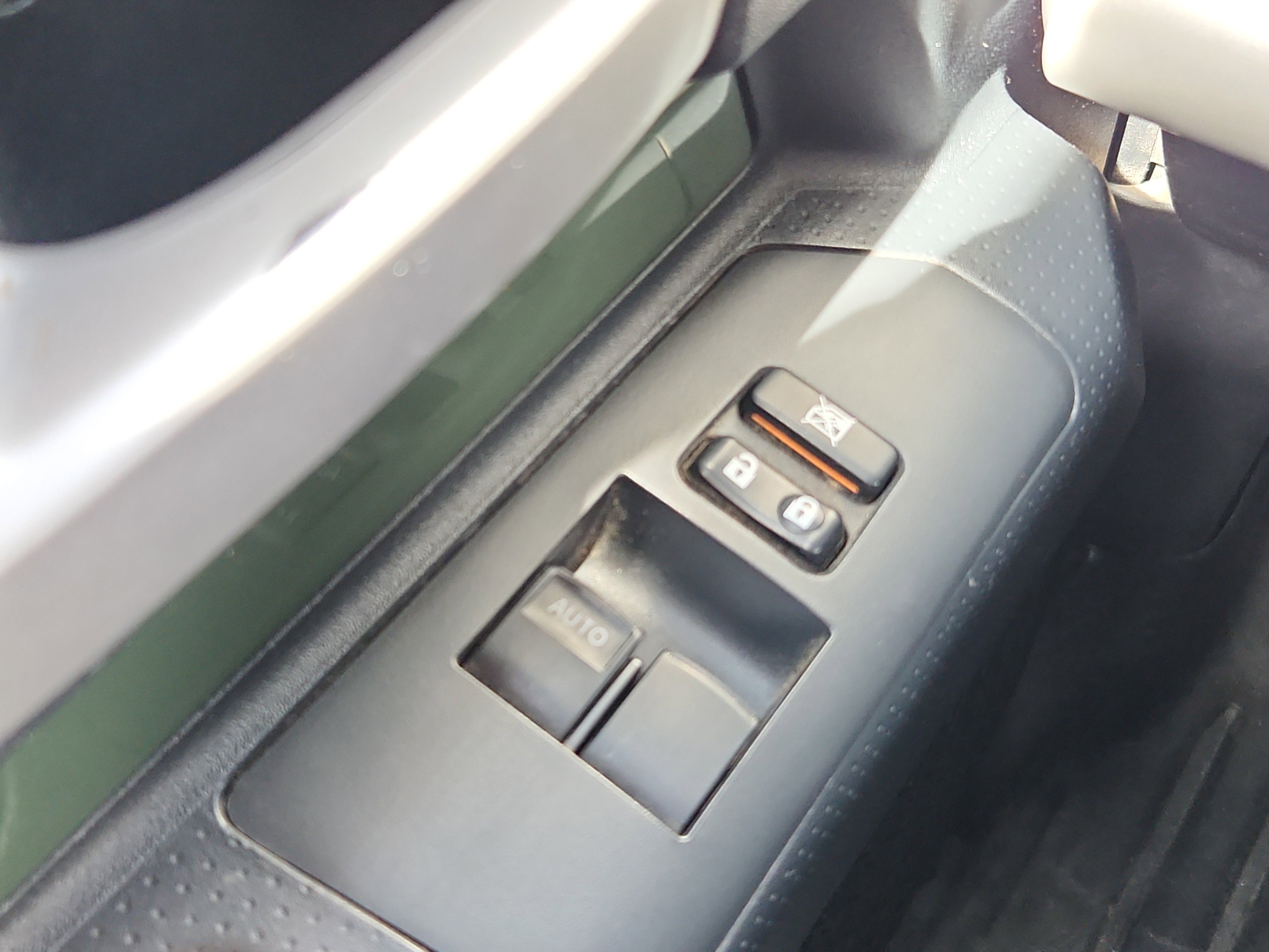 Used 2014 Toyota FJ Cruiser 4WD w/ Upgrade Package image 30