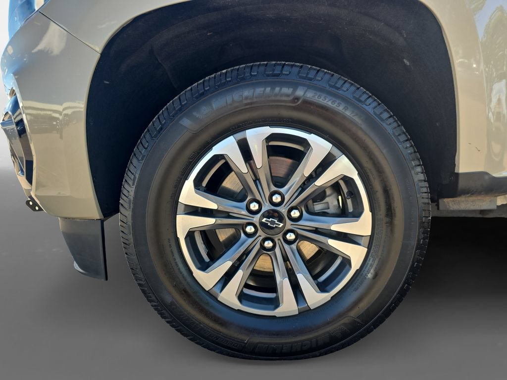 Used 2022 Chevrolet Colorado Z71 AWD/4WD image 16