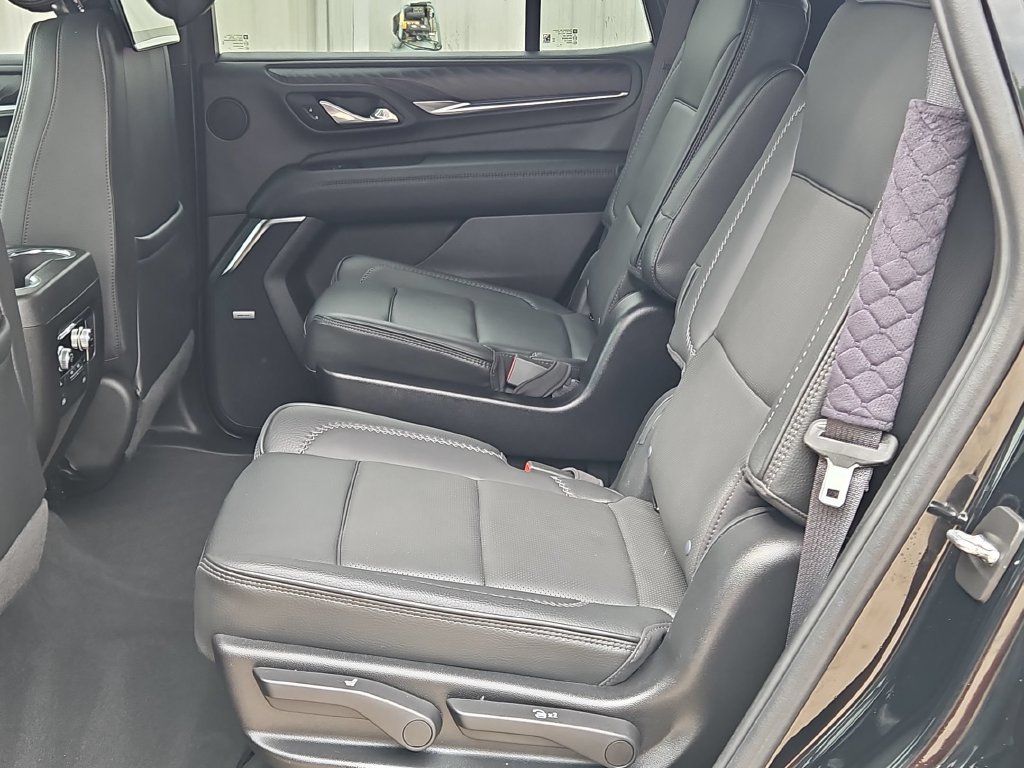 Used 2024 GMC Yukon Denali w/ Max Trailering Package AWD/4WD image 18