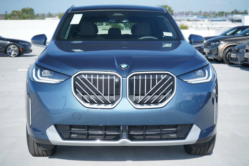 New 2026 BMW X3 xDrive30 w/ Premium Package image 2