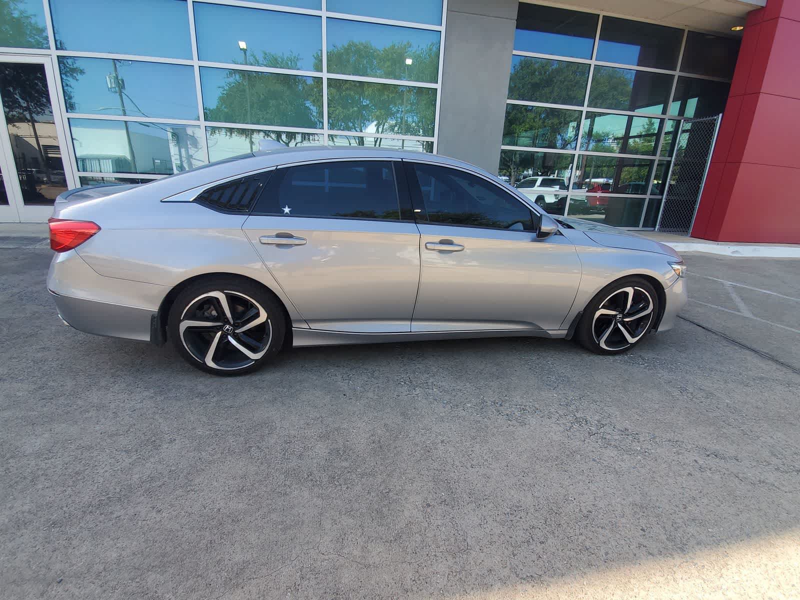 Used 2019 Honda Accord Sport image 7