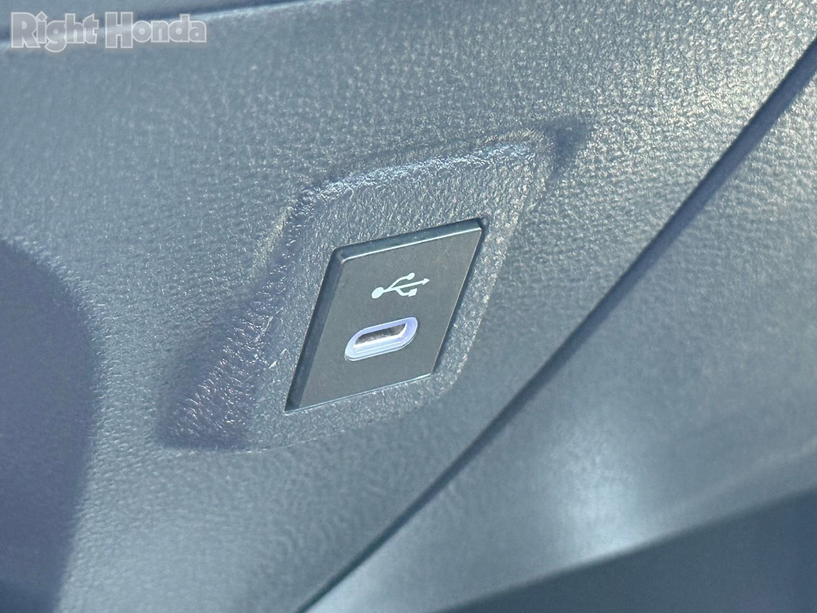 Used 2024 Toyota Corolla LE FWD image 24