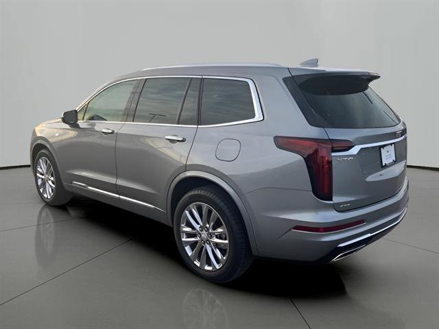 Certified 2025 Cadillac XT6 Premium Luxury image 3