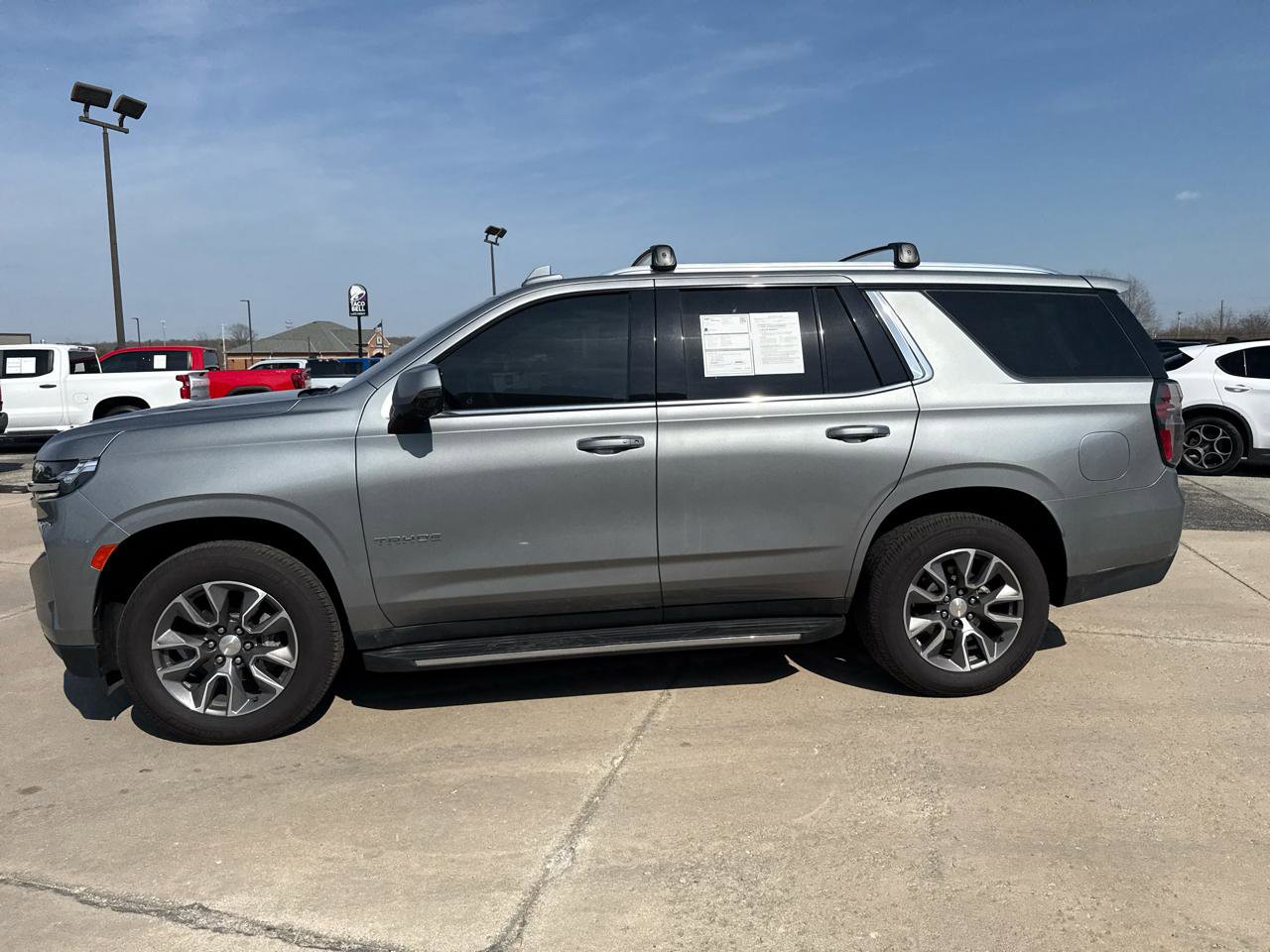 Used 2023 Chevrolet Tahoe LT w/ Luxury Package image 16