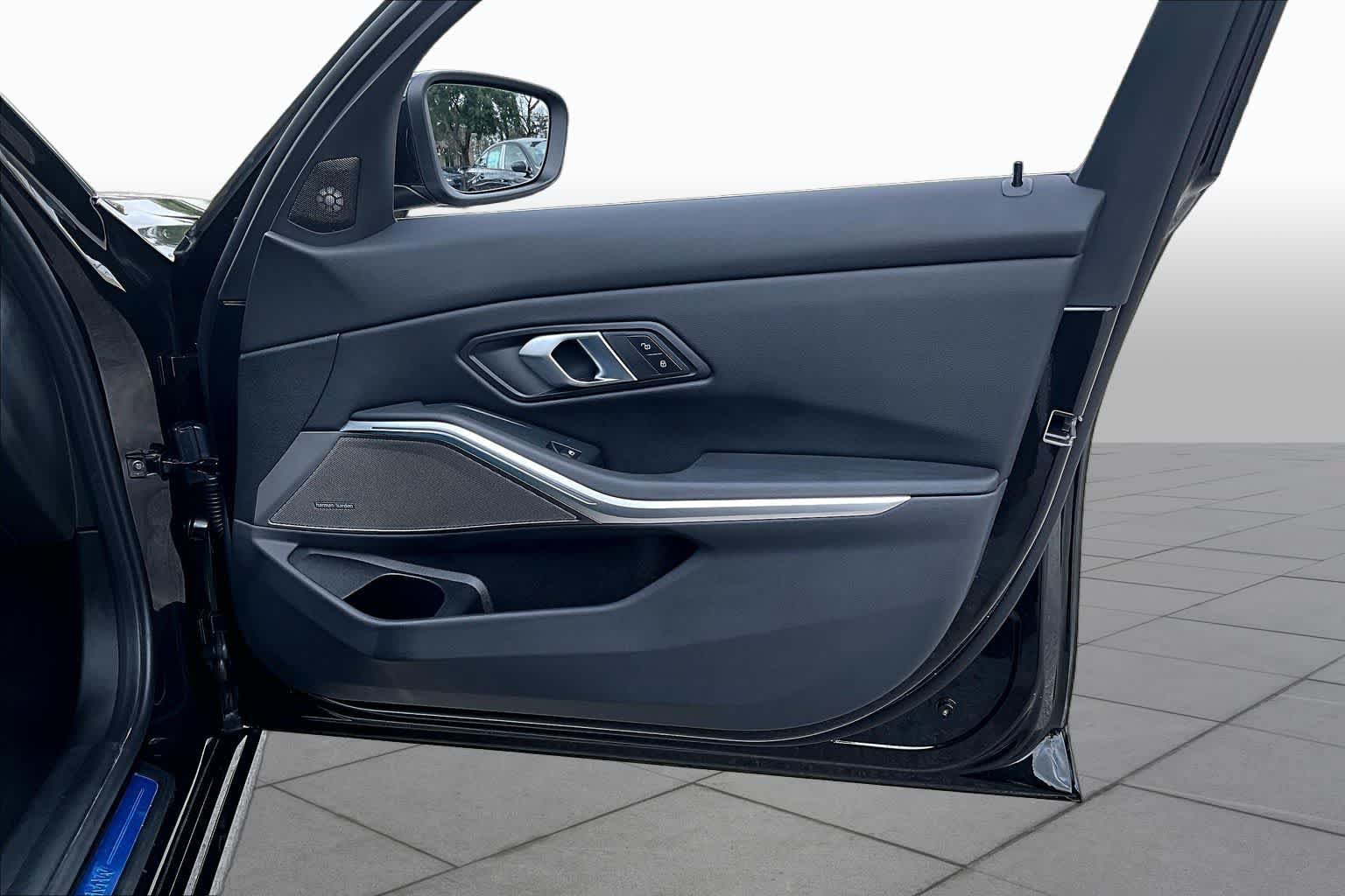 Used 2026 BMW 330i Sedan RWD image 21