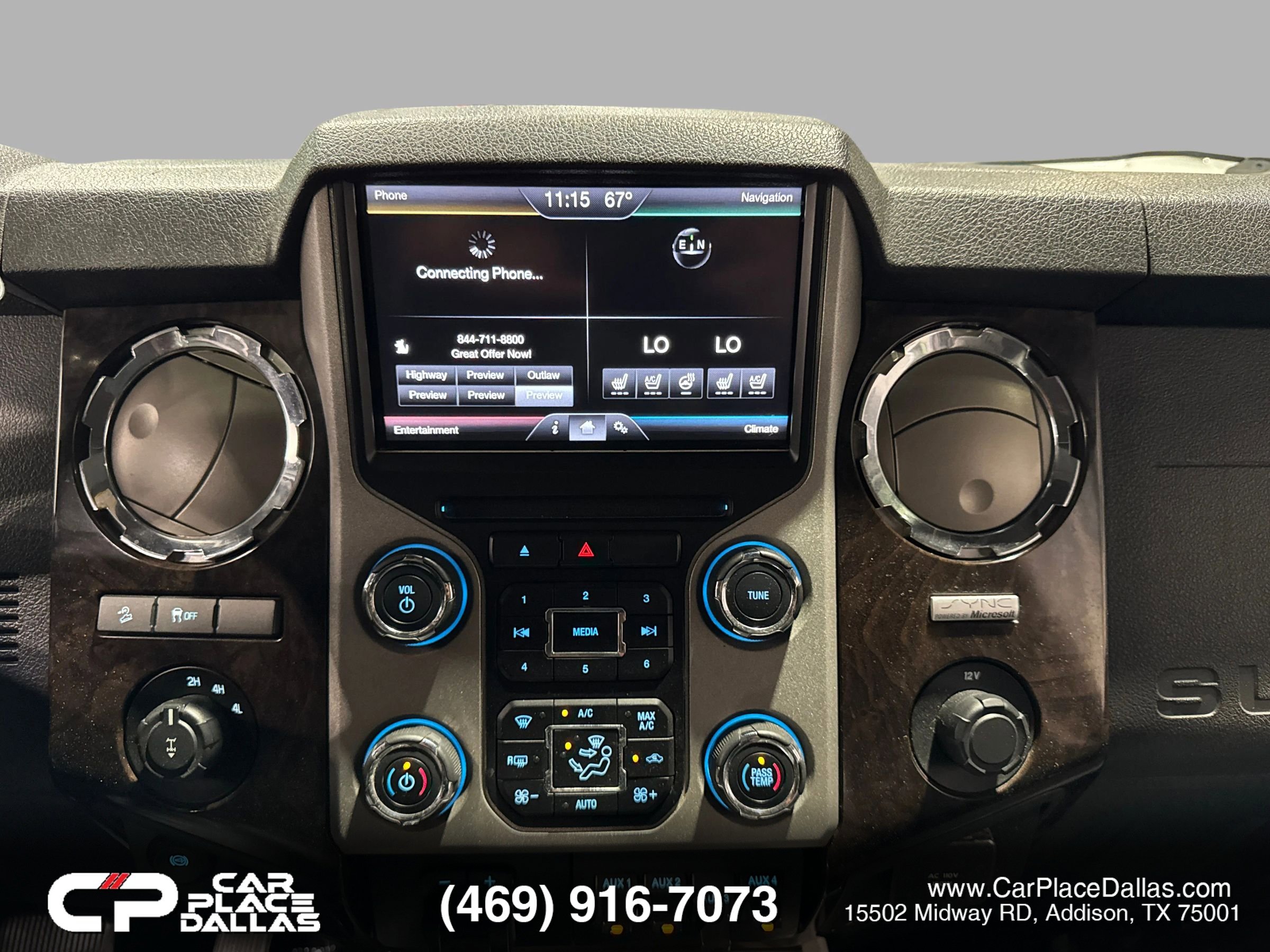 Used 2015 Ford F250 Platinum w/ FX4 Off-Road Package AWD/4WD image 27