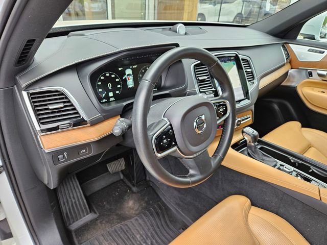 Used 2018 Volvo XC90 T6 Inscription w/ Convenience Package AWD/4WD image 18