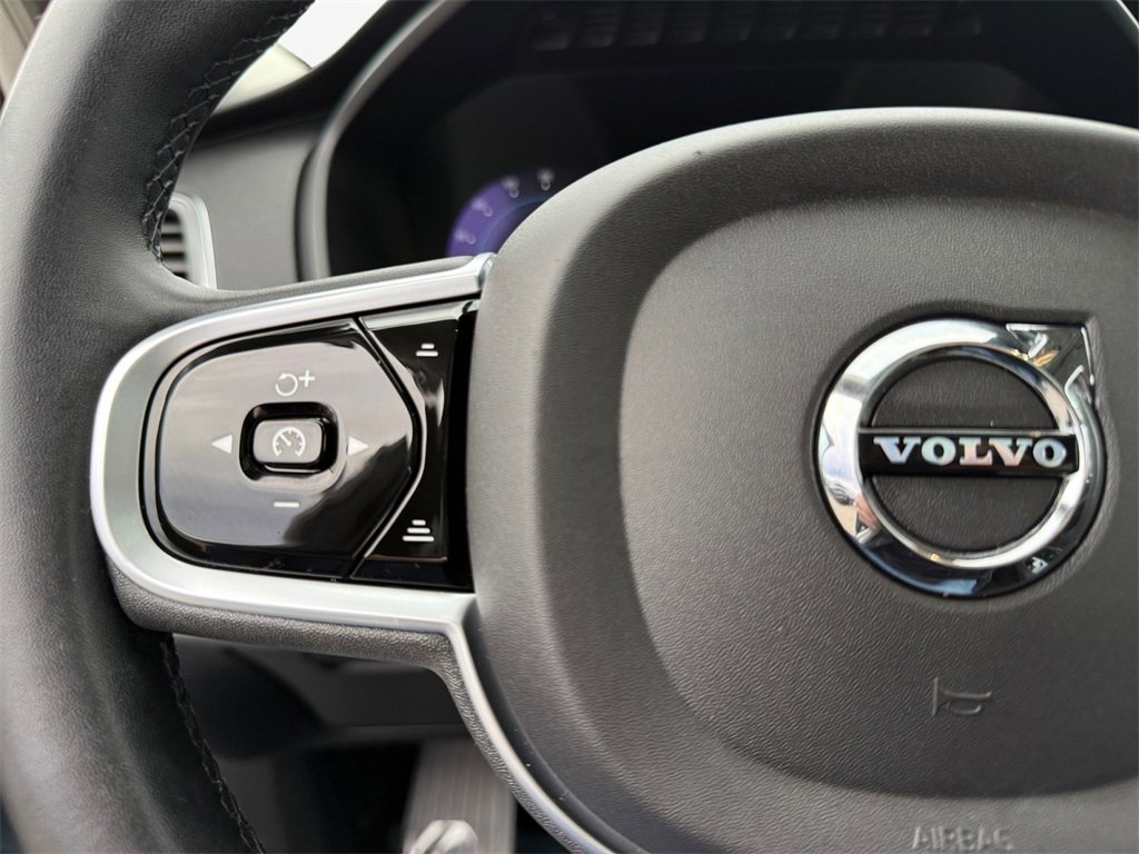 Used 2023 Volvo XC90 B5 Core w/ Climate Package image 25
