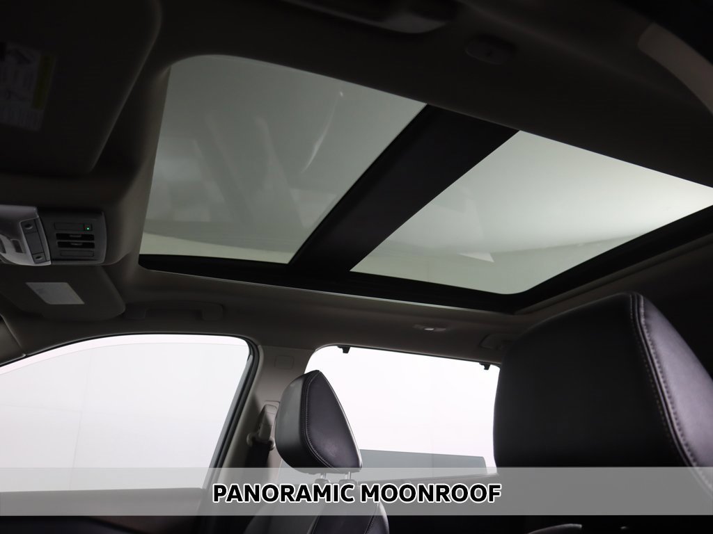 Used 2023 Nissan Rogue SL w/ SL Premium Package image 4