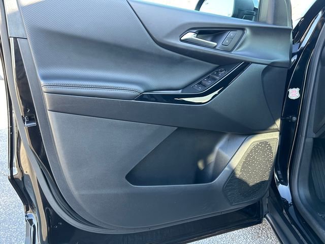 Used 2025 Chevrolet Equinox LT AWD/4WD image 18