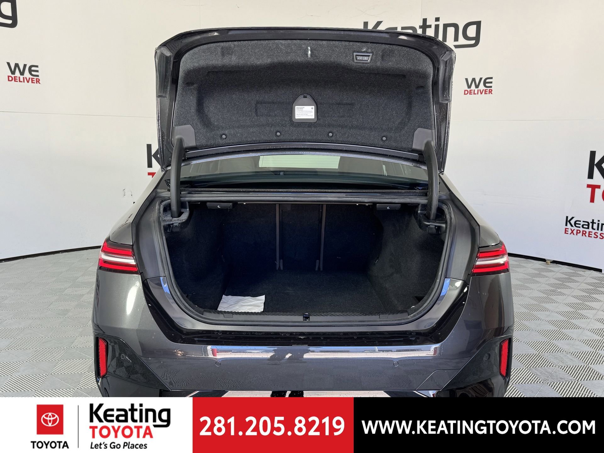 Used 2026 BMW 530i xDrive image 17