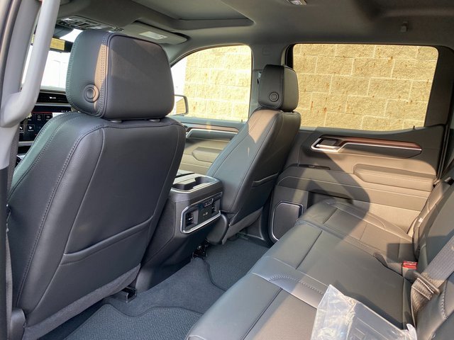 New 2026 GMC Sierra 1500 Denali w/ Denali Reserve Package image 11