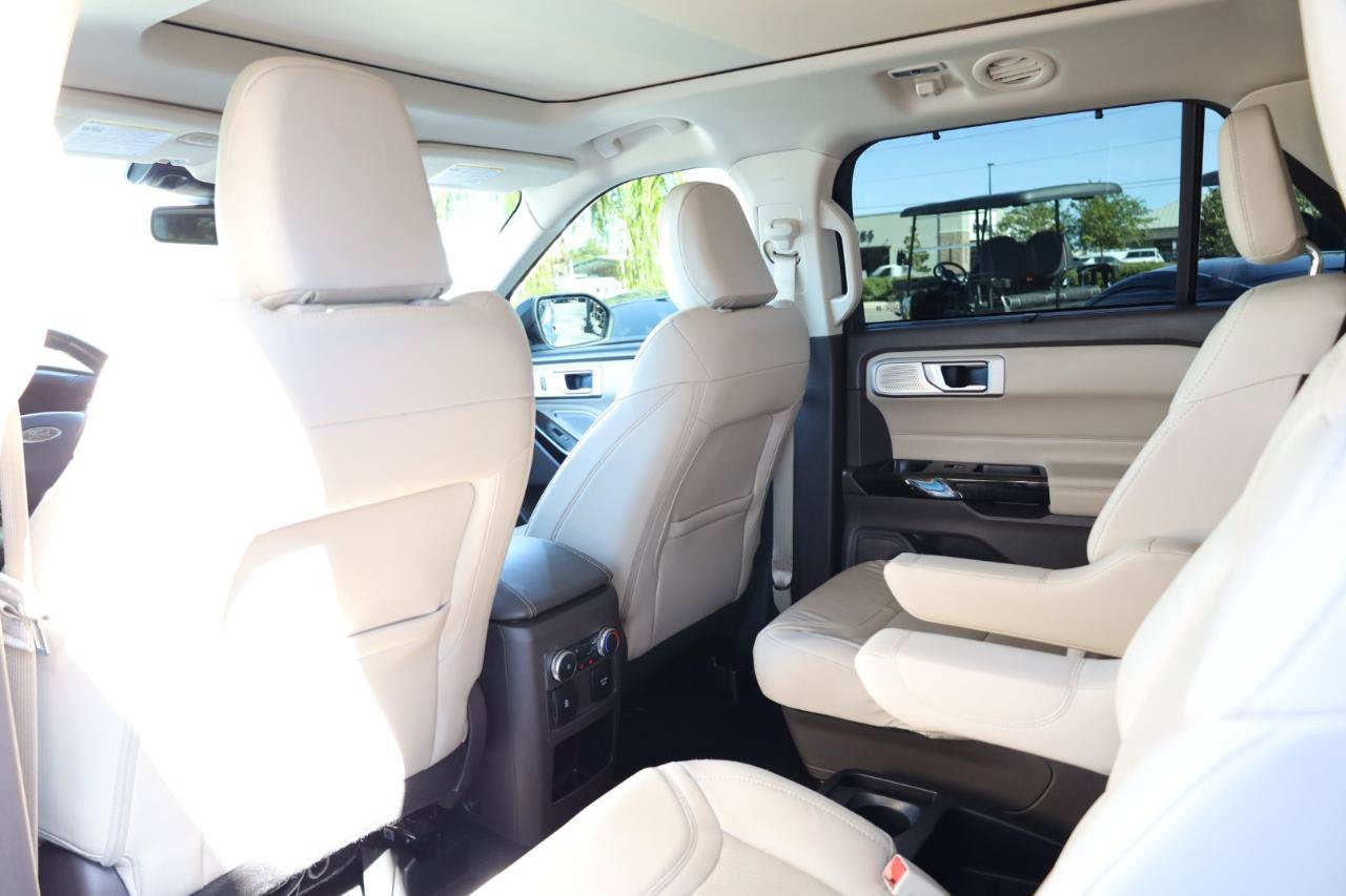 Used 2021 Ford Explorer Platinum AWD/4WD image 15
