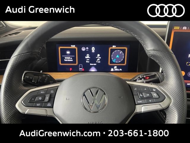 Used 2025 Volkswagen Tiguan SEL R-Line AWD/4WD image 23
