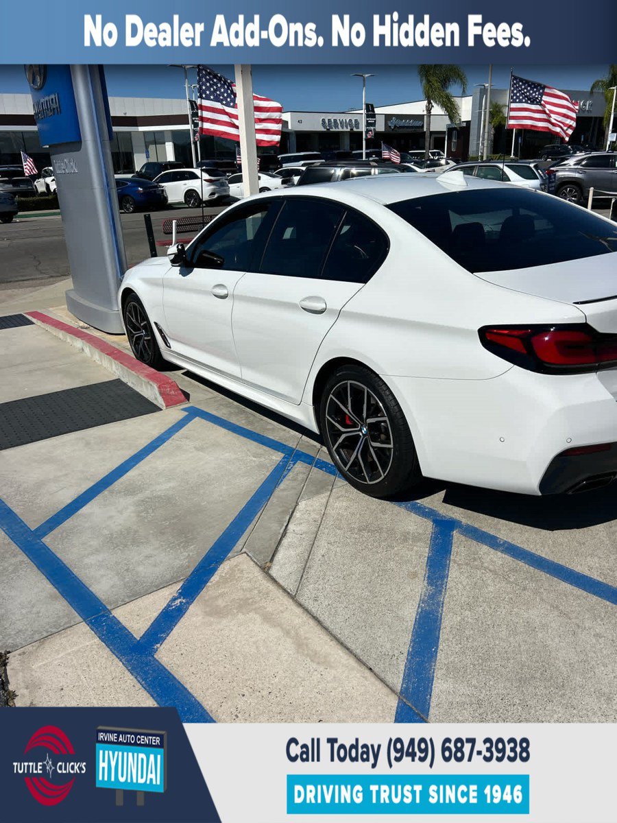 Used 2023 BMW 540i xDrive w/ M Sport Package AWD/4WD image 2