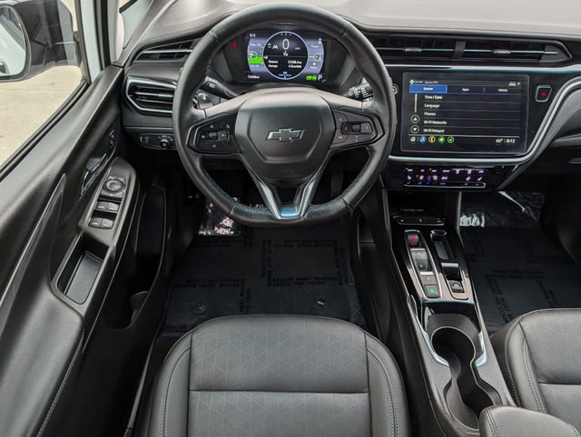 Used 2023 Chevrolet Bolt LT w/ Infotainment Package image 11