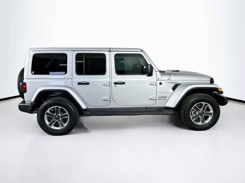 Used 2023 Jeep Wrangler Unlimited Sahara w/ Cold Weather Group AWD/4WD image 26