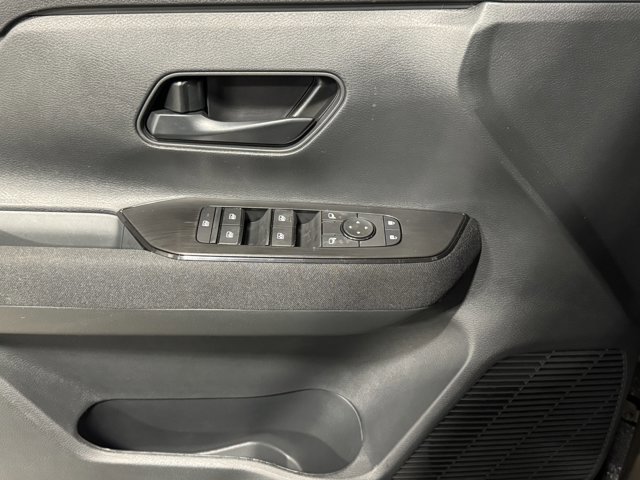 New 2026 Nissan Kicks S image 16