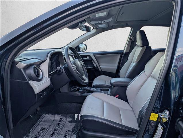 Used 2017 Toyota RAV4 Limited image 17