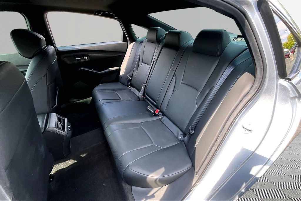 Used 2025 Honda Accord Sport image 17