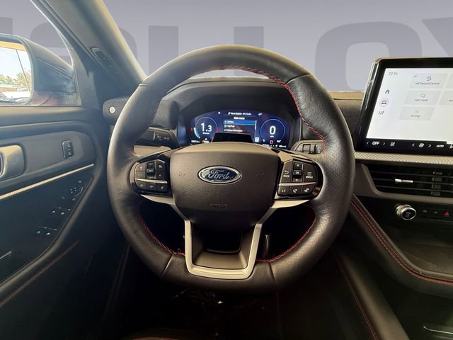 Certified 2025 Ford Explorer ST-Line AWD/4WD image 13