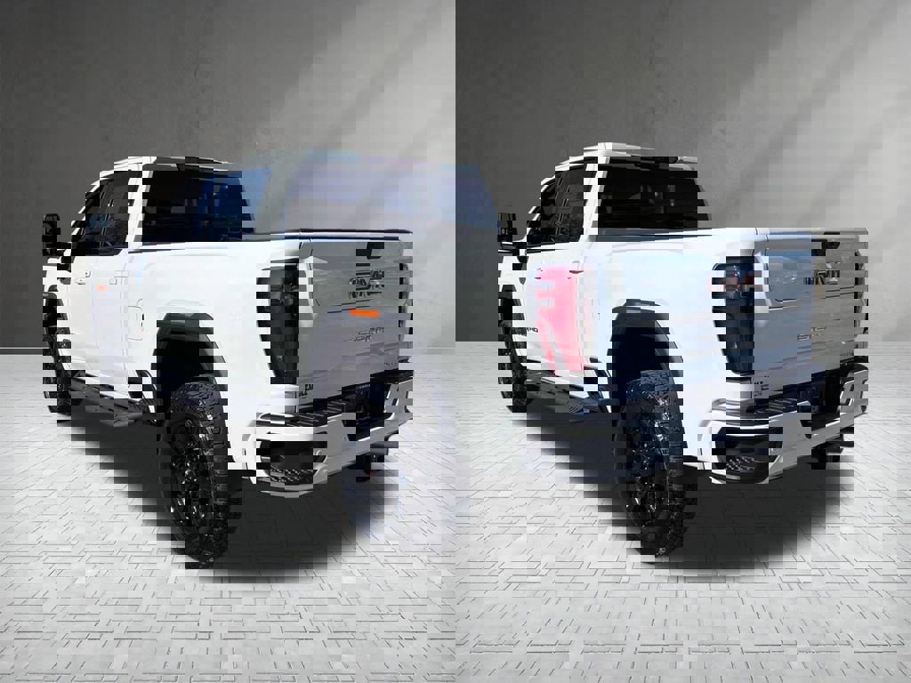 New 2026 GMC Sierra 2500 AT4 w/ Max Trailering Package image 3