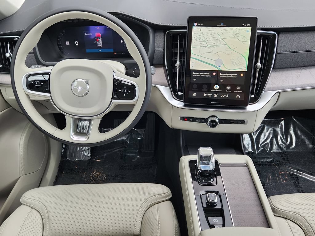 New 2026 Volvo XC90 B6 Ultra w/ Protection Package AWD/4WD image 3