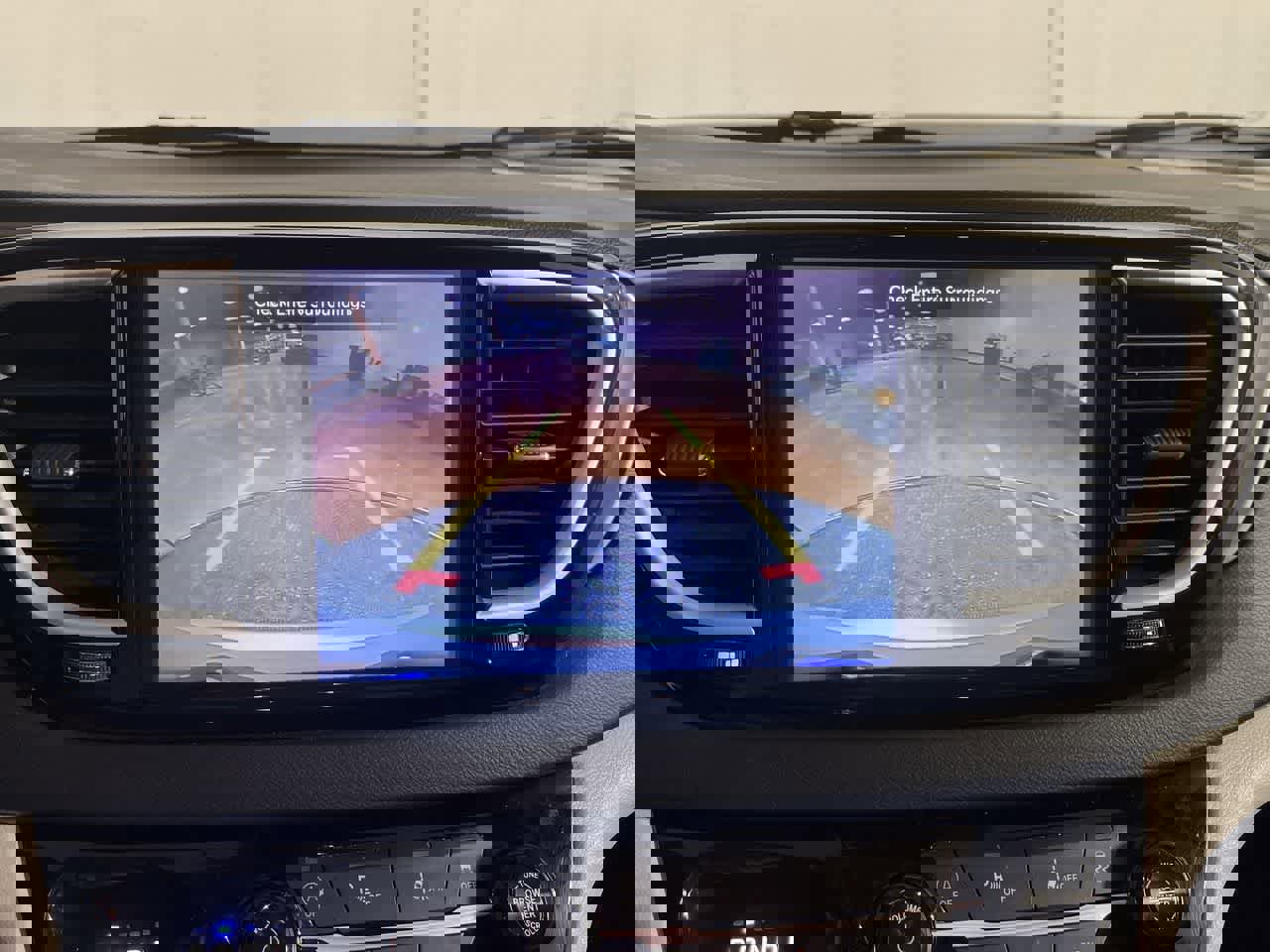 Used 2024 Chrysler Pacifica Touring-L image 19