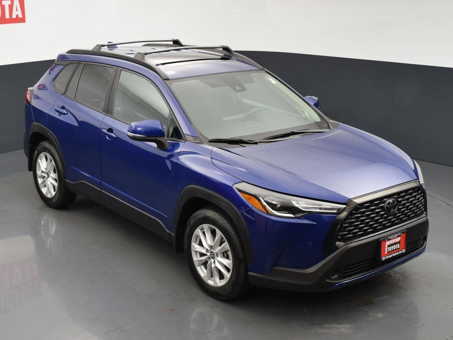 Used 2022 Toyota Corolla Cross LE w/ Moonroof Package AWD/4WD image 23